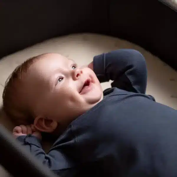Βρεφικό Λίκνο Maxi Cosi Tori Beyond Graphite