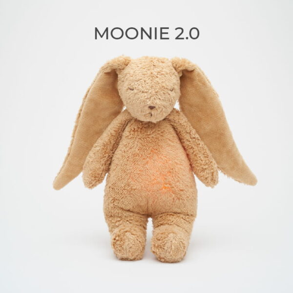 MOONIE 2.0 Επαναφορτιζόμενο βοήθημα ύπνου με ηχογράφηση & αισθητήρα κλάματος Οργανικό βαμβάκι Cappuccino Bunny